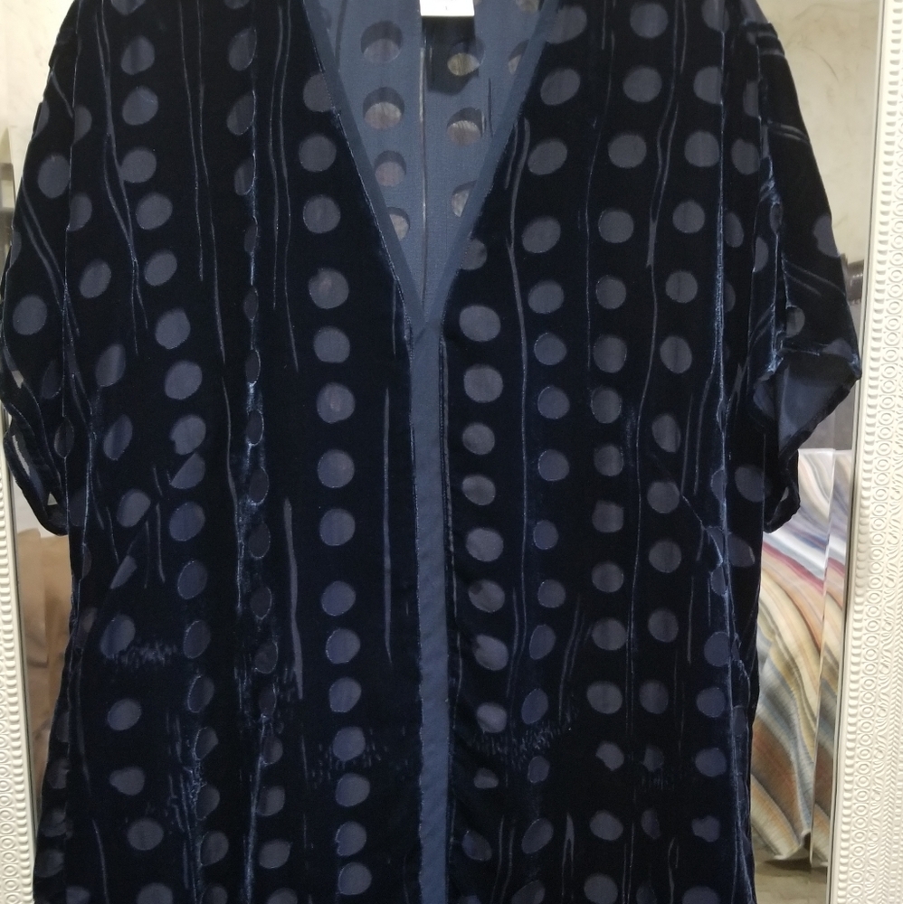 Cabi Size L Dressy oversize top